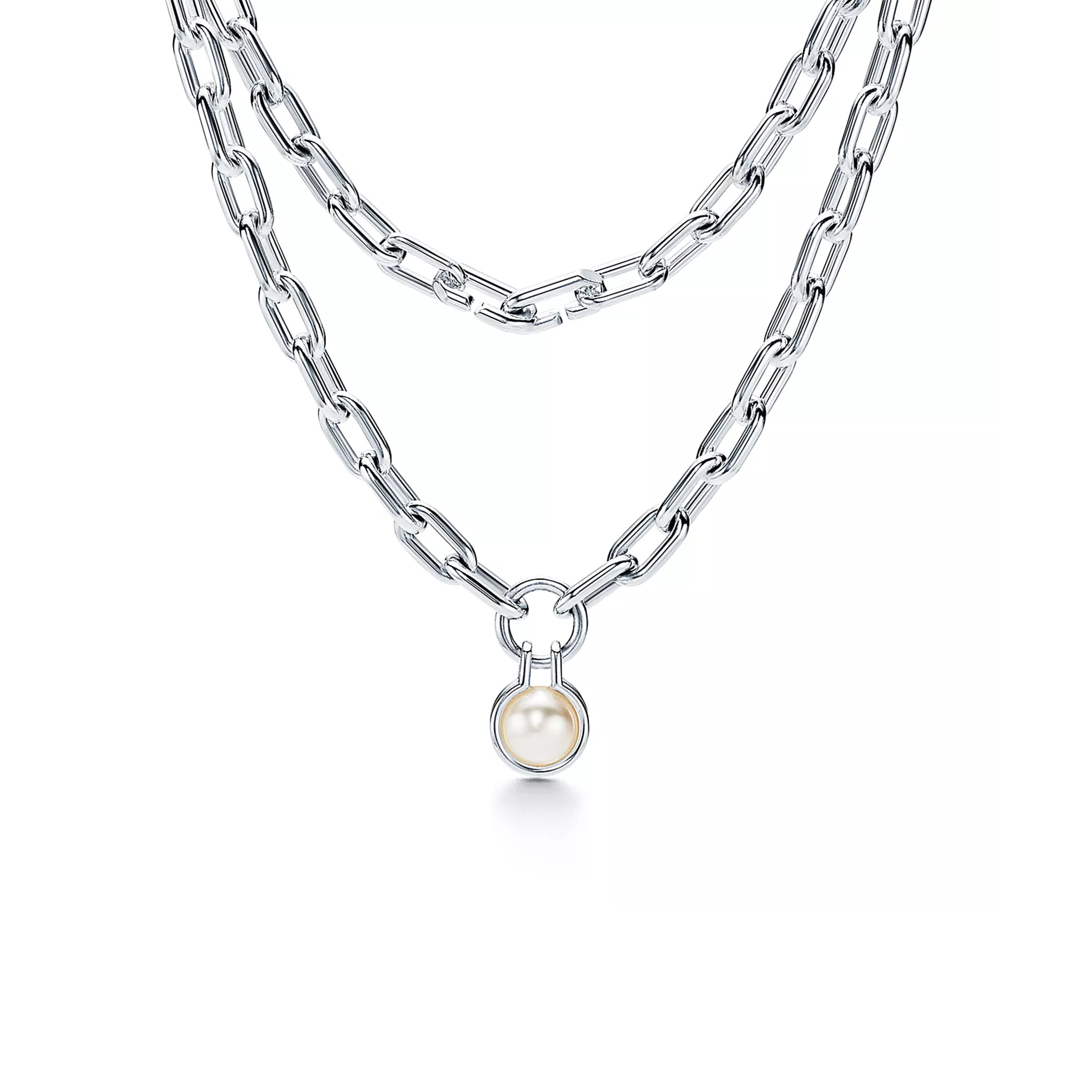 TIFFANY HARDWEAR FRESHWATER PEARL NECKLACE IN STERLING SILVER, 32 64047957 TIFFANY HARDWEAR FRESHWATER PEARL NECKLACE IN STERLING SILVER, 32 64047957